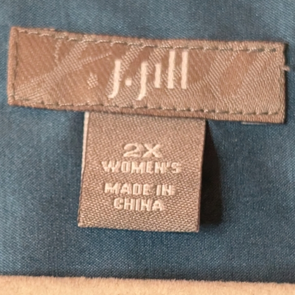 J. Jill silk-blend button-down shirt in a blue size 2X long sleeve blouse career - Picture 3 of 7